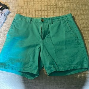 Old Navy Men’s Teal Shorts 6” Inseam 32W